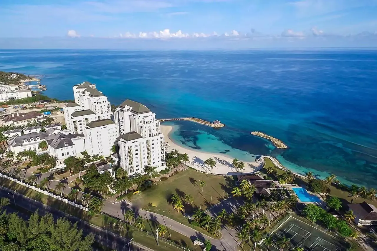 Luxury 2Br Home Facing Beach W/Pool Montego Bay #4 0*,