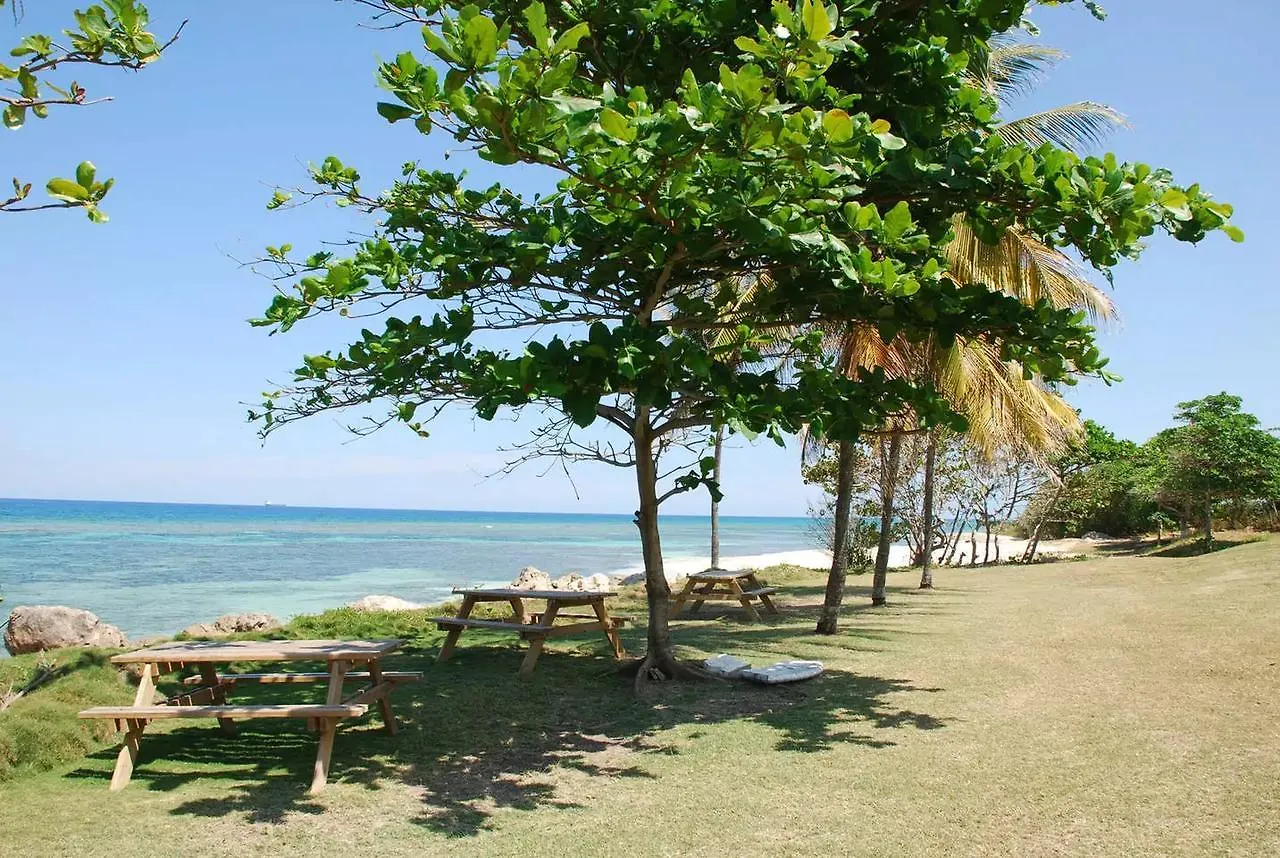 Luxury 2Br Home Facing Beach W/Pool Montego Bay #4 0*,  Jamaica