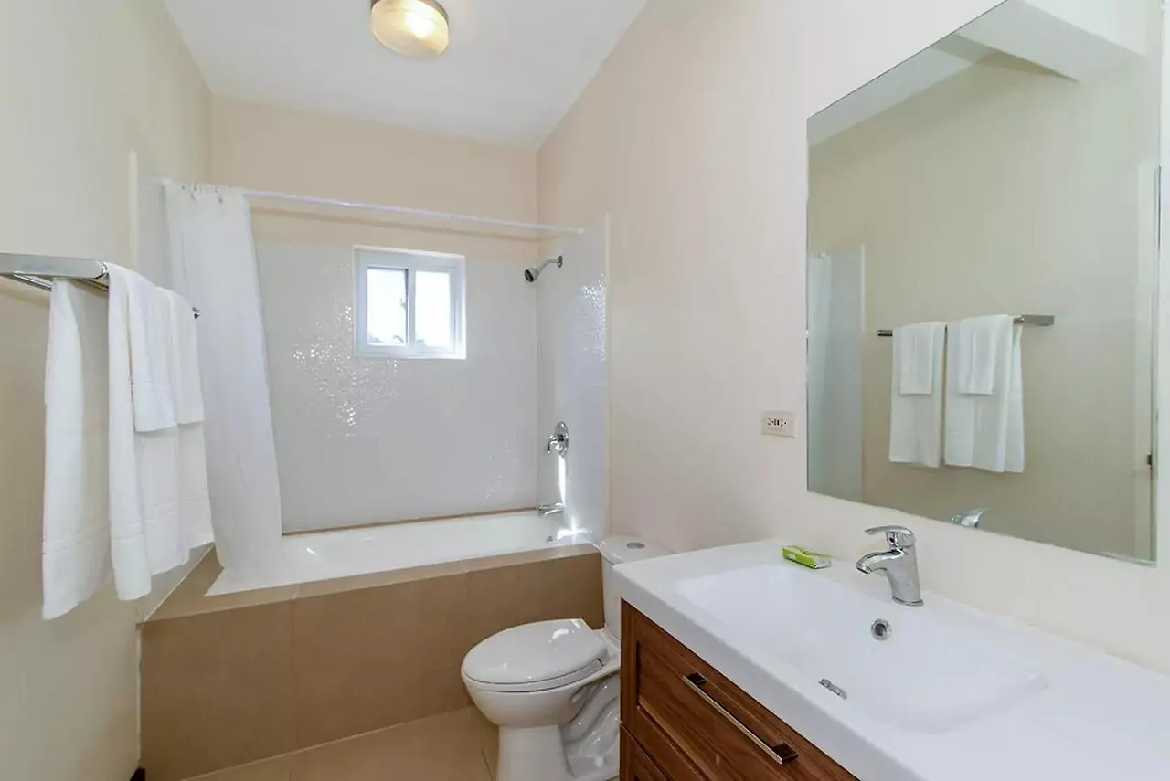 Luxury 2Br Home Facing Beach W/Pool Montego Bay #4